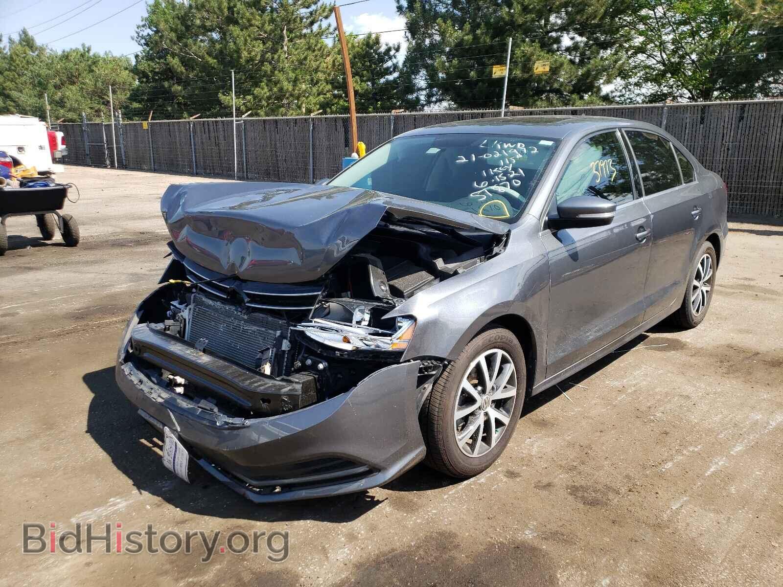 2017 VOLKSWAGEN JETTA - VIN: 3VWDB7AJ2HM261146 - Фото 2