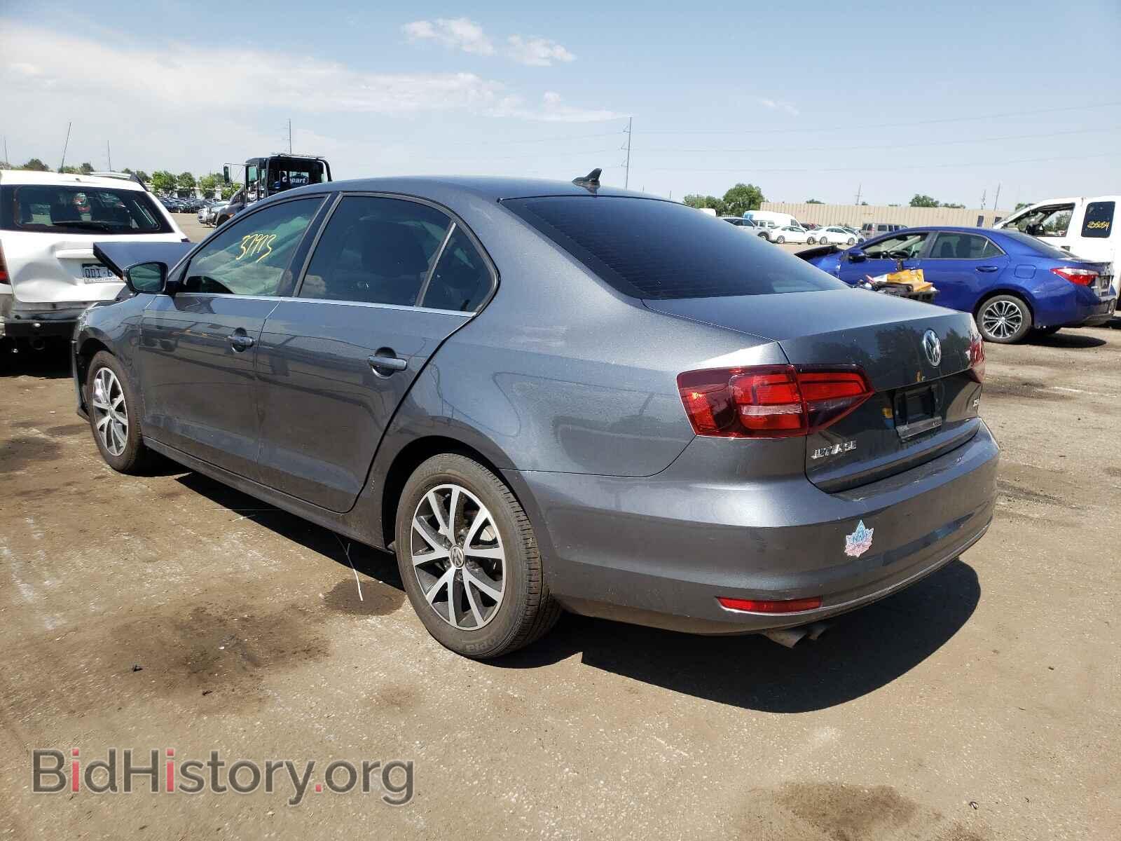 2017 VOLKSWAGEN JETTA - VIN: 3VWDB7AJ2HM261146 - Фото 3