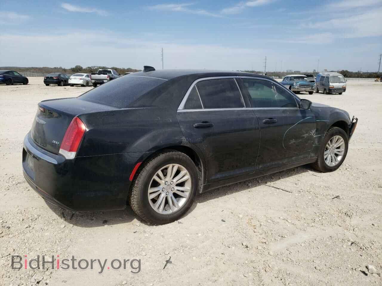 2016 CHRYSLER 300 - VIN: 2C3CCAAG2GH282531 - Фото 3