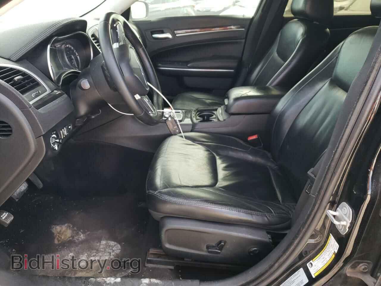 2016 CHRYSLER 300 - VIN: 2C3CCAAG2GH282531 - Фото 7