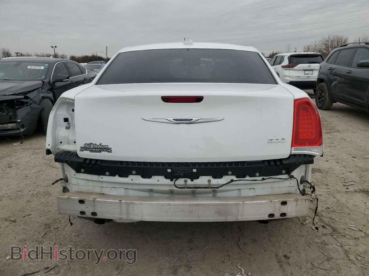 2019 CHRYSLER 300 - VIN: 2C3CCAEG6KH609791 - Фото 6
