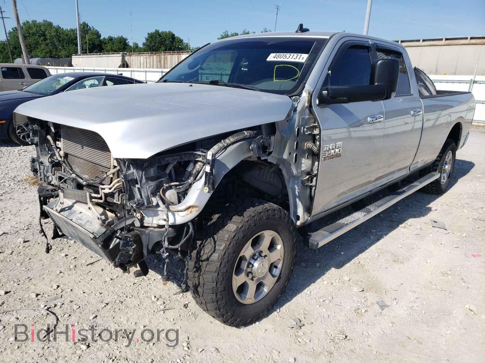 2017 RAM 3500 - VIN: 3C63R3HLXHG641612 - Фото 2