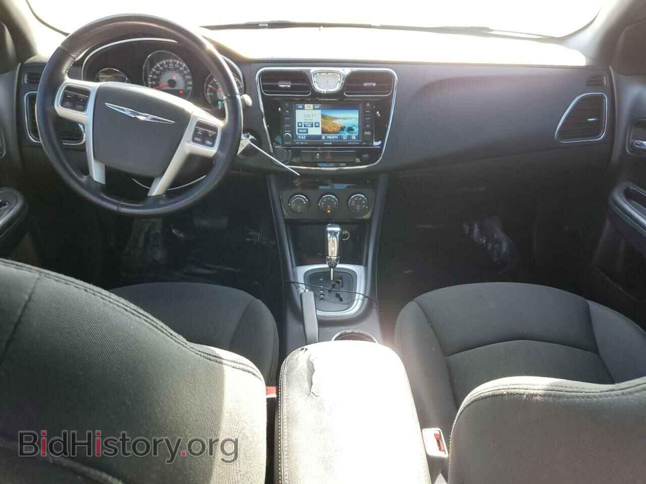 2011 CHRYSLER 200 - VIN: 1C3BC1FB7BN562700 - Фото 8