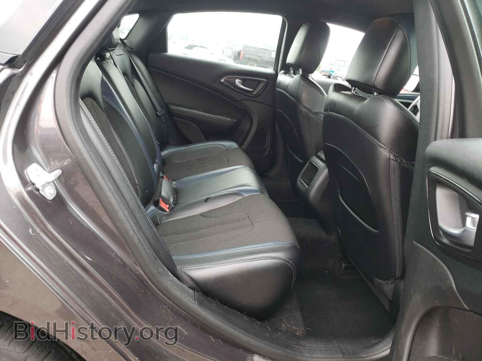 2016 CHRYSLER 200 - VIN: 1C3CCCBB4GN138064 - Фото 6