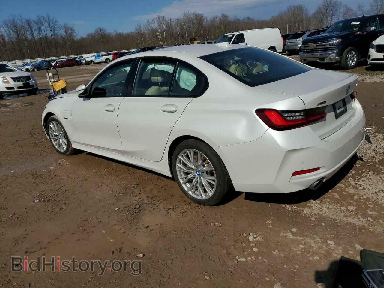 2023 BMW 3 SERIES - VIN: 3MW39FS01P8D08942 - Фото 2