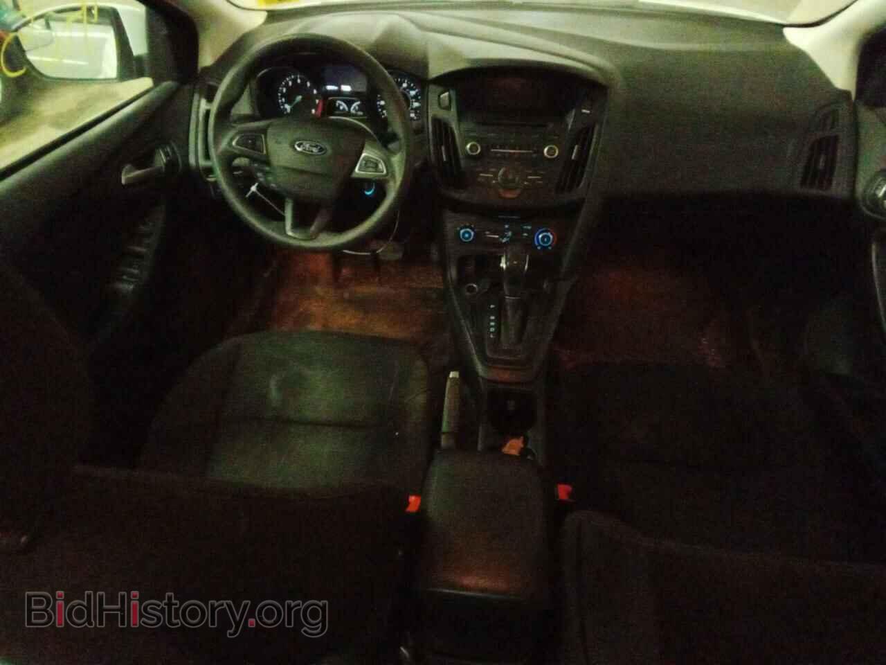 2017 FORD FOCUS - VIN: 1FADP3F24HL286278 - Photo 8