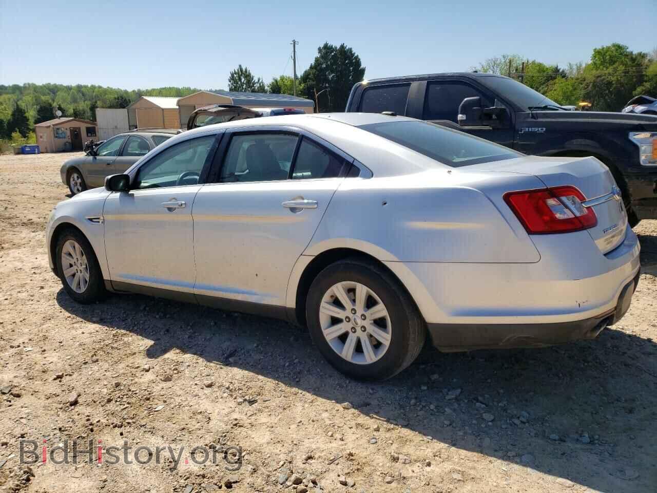 2011 FORD TAURUS - VIN: 1FAHP2DW8BG144548 - Photo 2