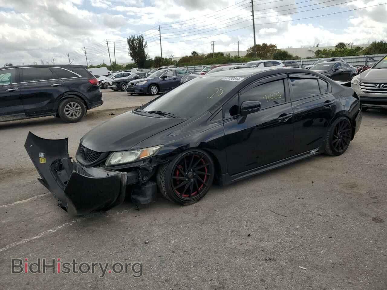 Фотография 19XFB2E56EE043387 - HONDA CIVIC 2014