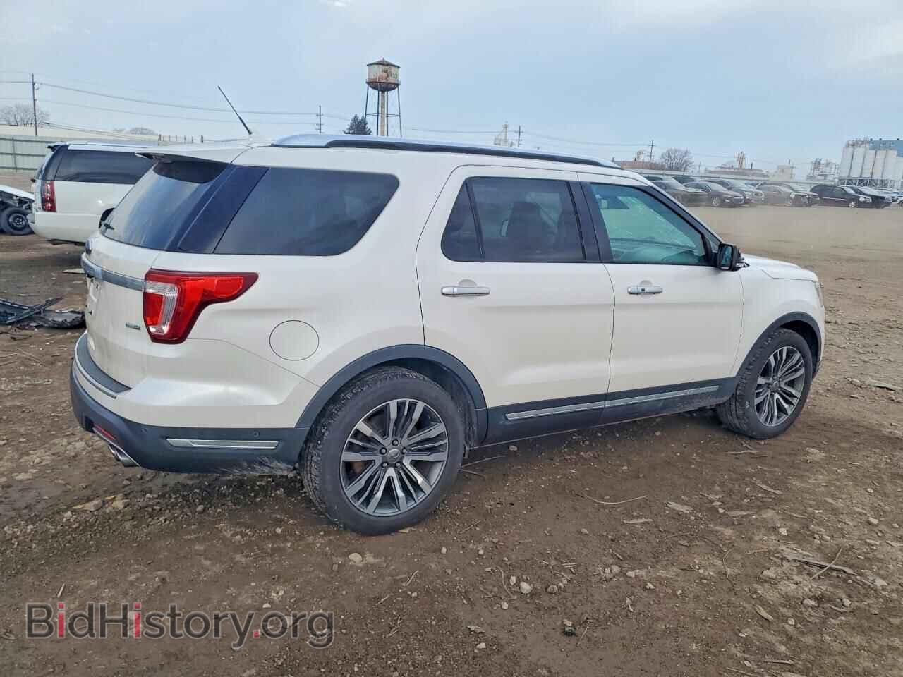 2018 FORD EXPLORER - VIN: 1FM5K8HT1JGA40718 - Фото 3