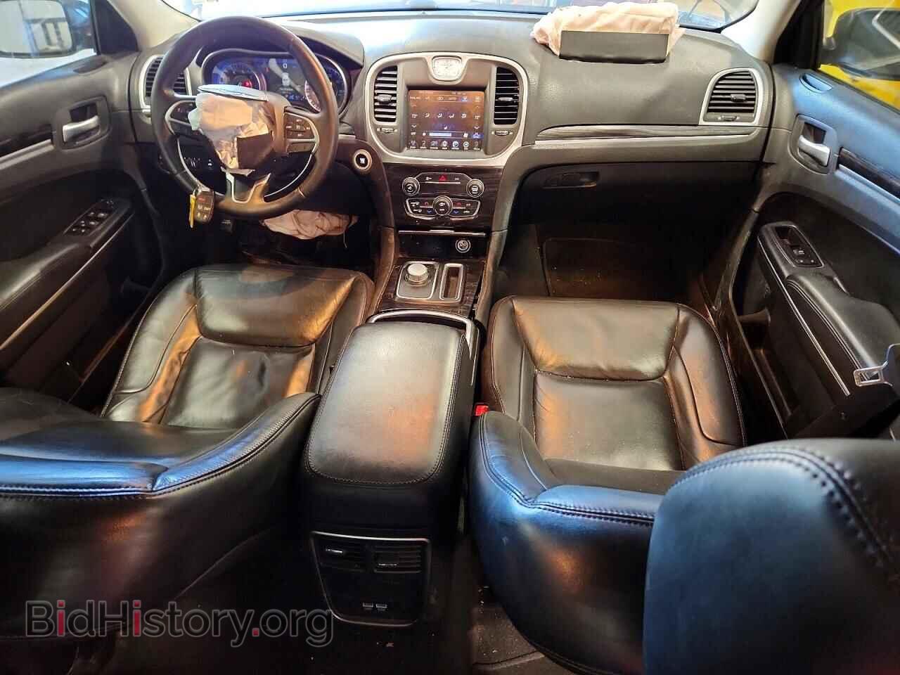 2016 CHRYSLER 300 - VIN: 2C3CCARG9GH239065 - Photo 8