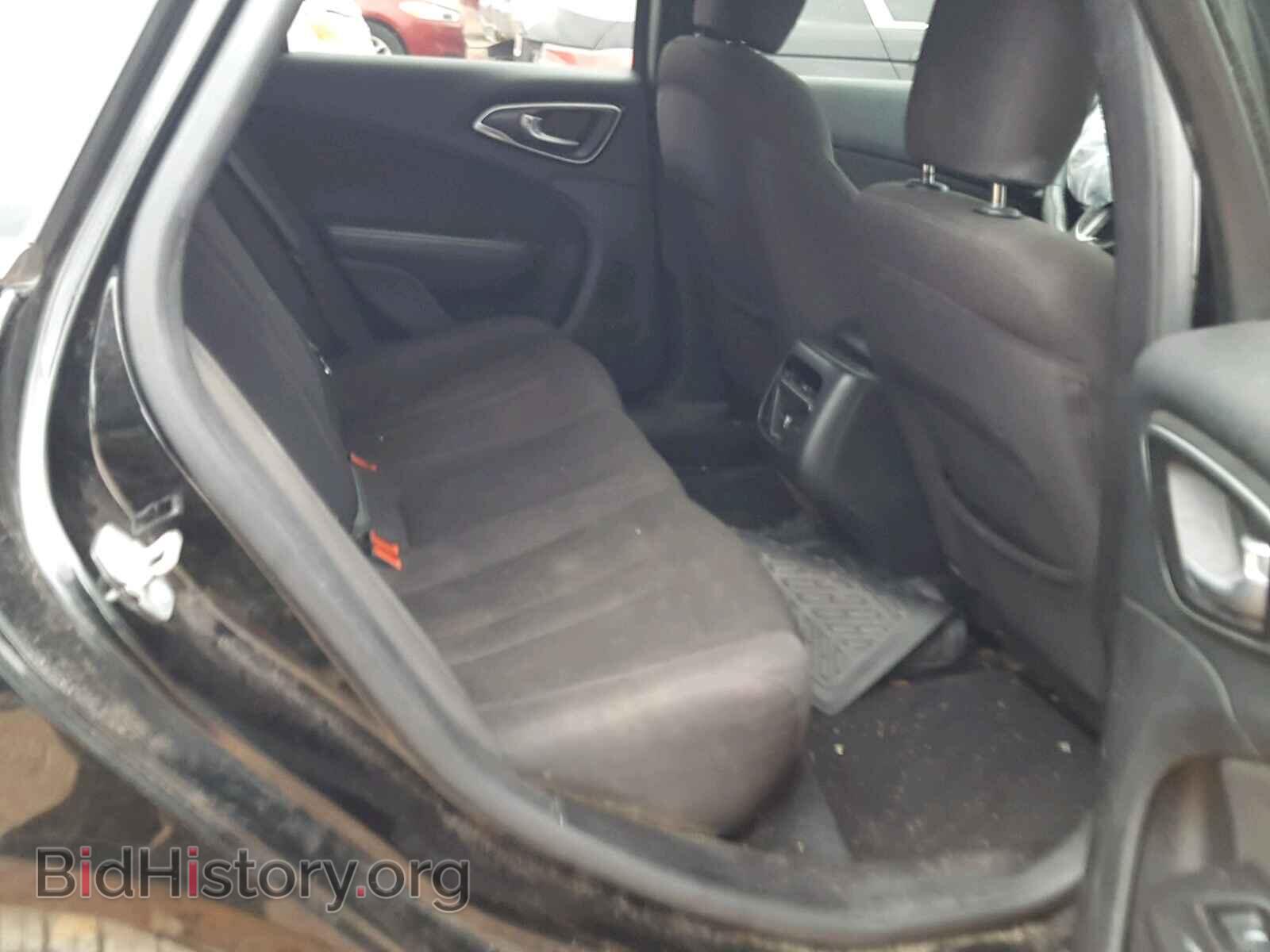 2015 CHRYSLER 200 - VIN: 1C3CCCAB0FN683324 - Photo 6