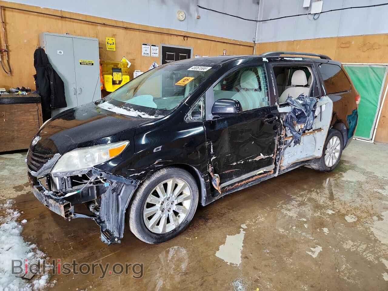 Фотография 5TDJK3DC3CS034228 - TOYOTA SIENNA 2012
