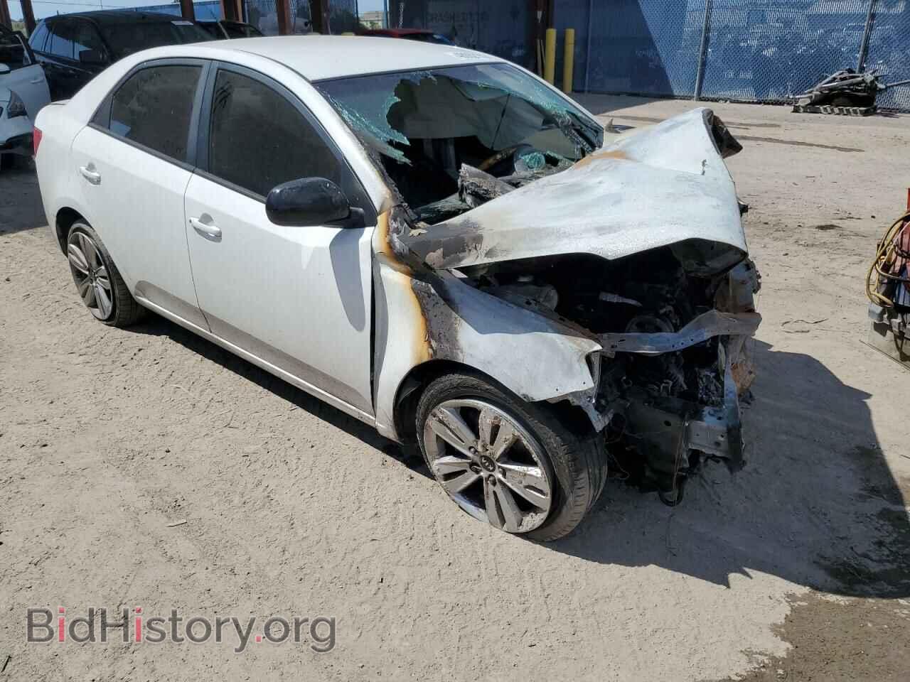 2011 KIA FORTE - VIN: KNAFT4A29B5343045 - Фото 4