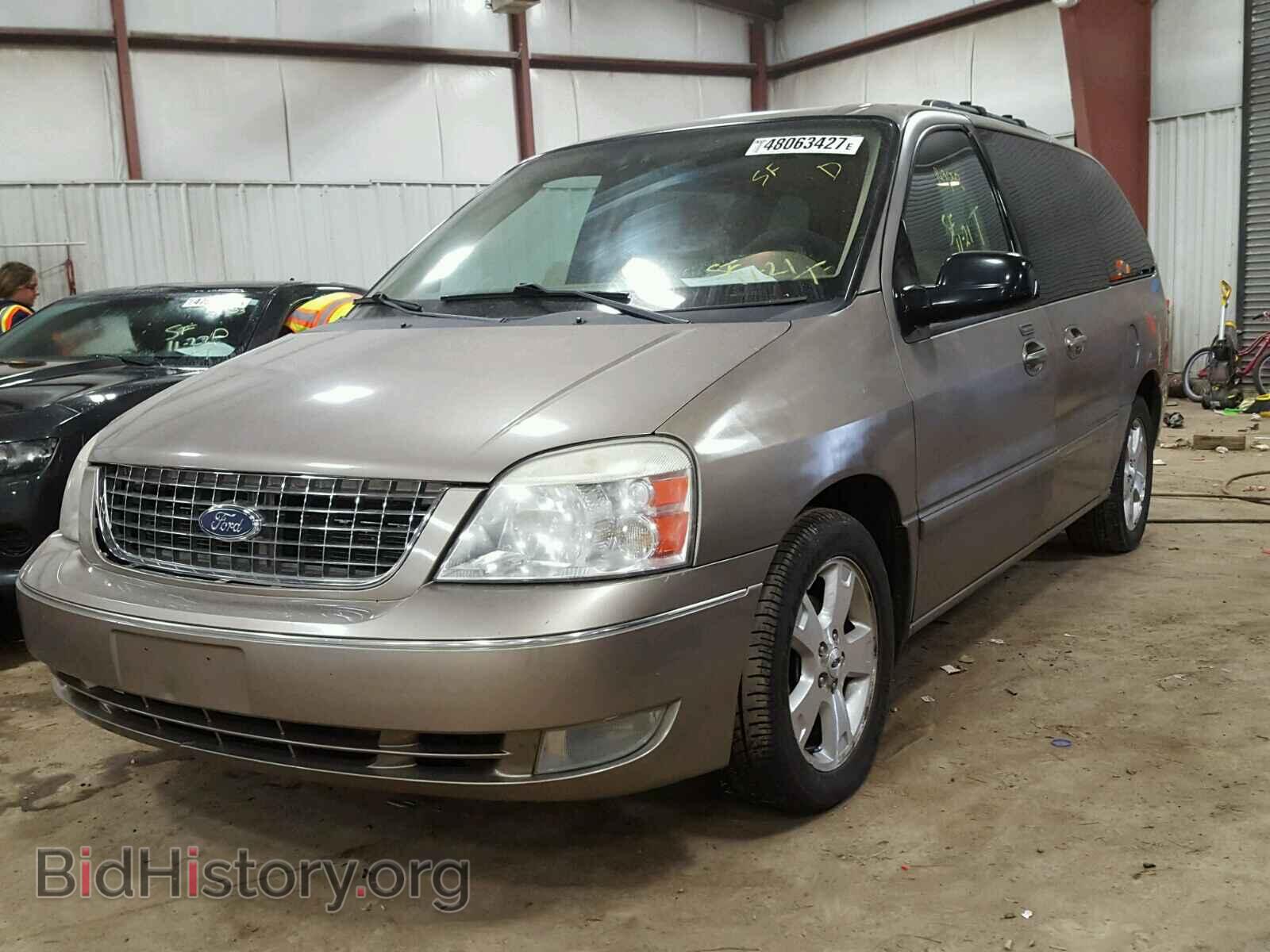 2005 FORD FREESTAR - VIN: 2FMZA52205BA07239 - Фото 2