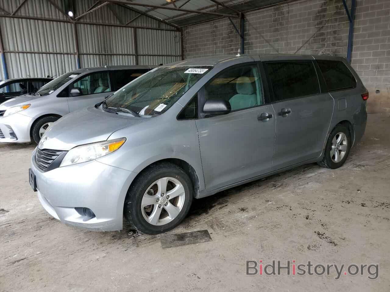 Photo 5TDZK3DC2GS724156 - TOYOTA SIENNA 2016