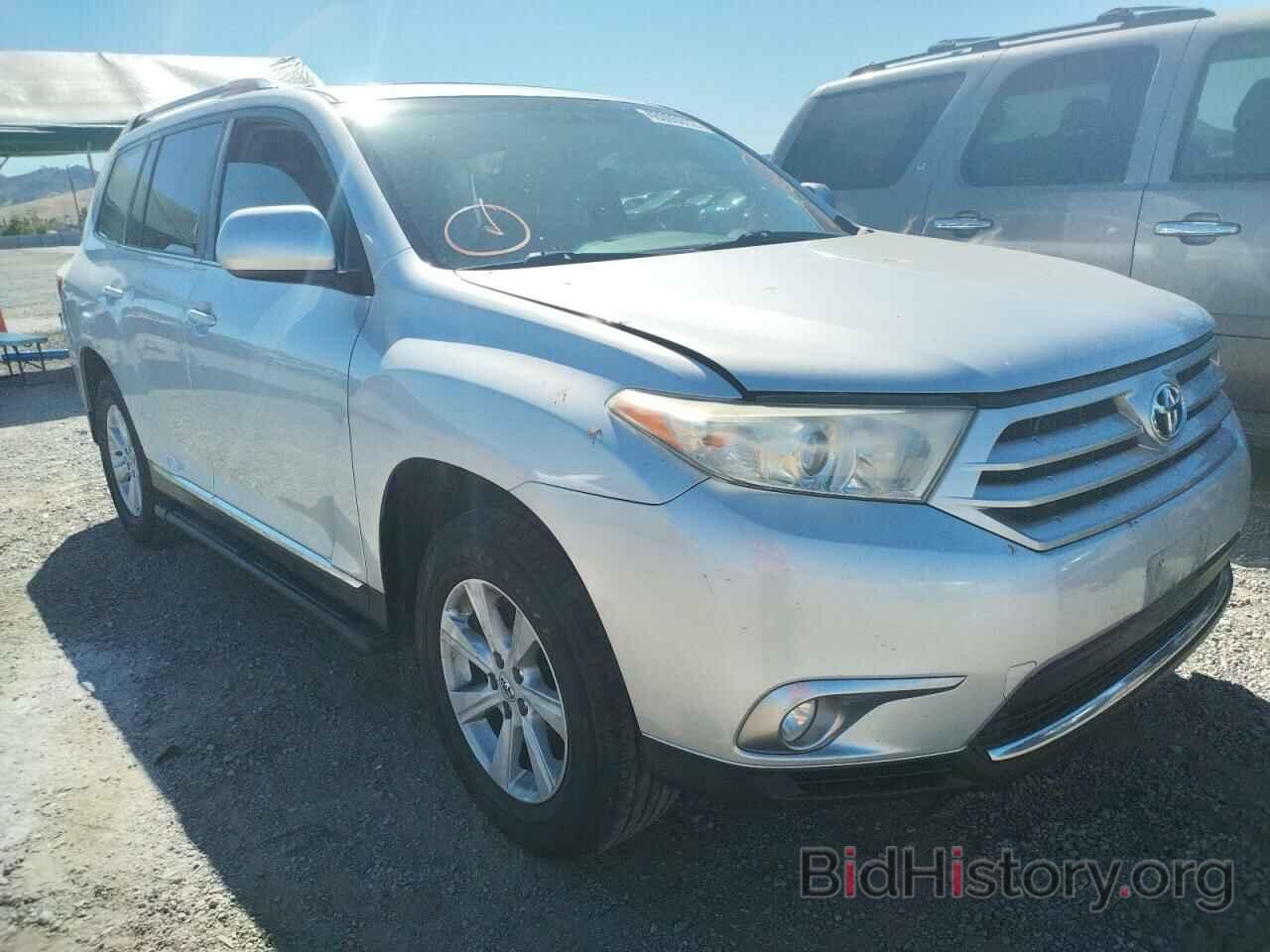 Photo 5TDZK3EH6CS087812 - TOYOTA HIGHLANDER 2012