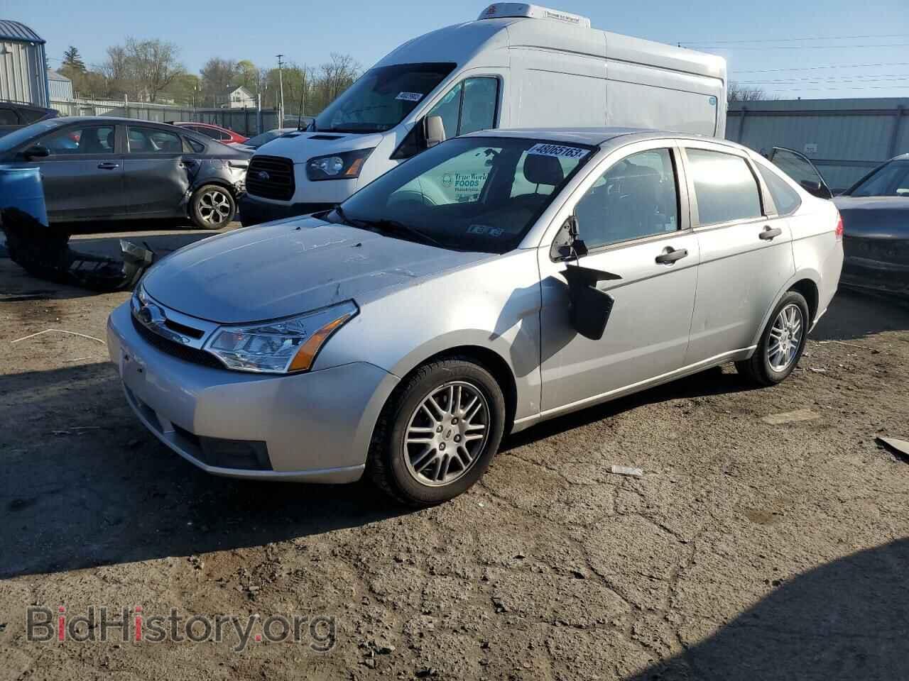 Photo 1FAHP3FN7AW124533 - FORD FOCUS 2010