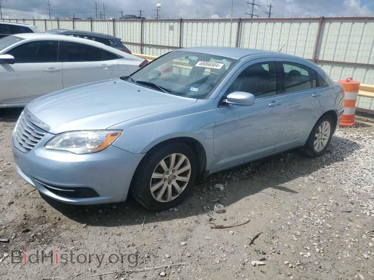 Photo 1C3CCBBB0DN554344 - CHRYSLER 200 2013