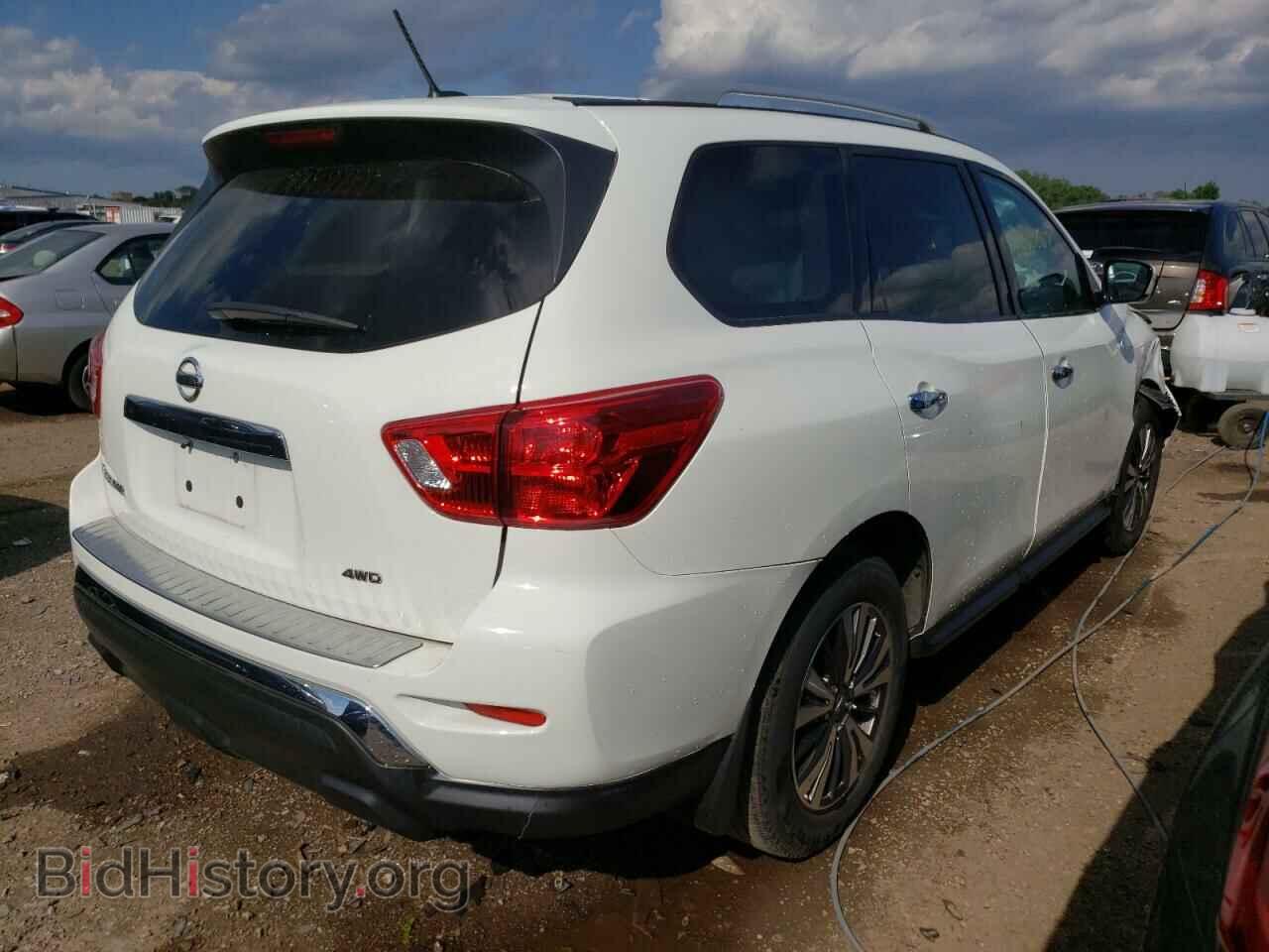 2017 NISSAN PATHFINDER - VIN: 5N1DR2MM2HC661311 - Фото 4