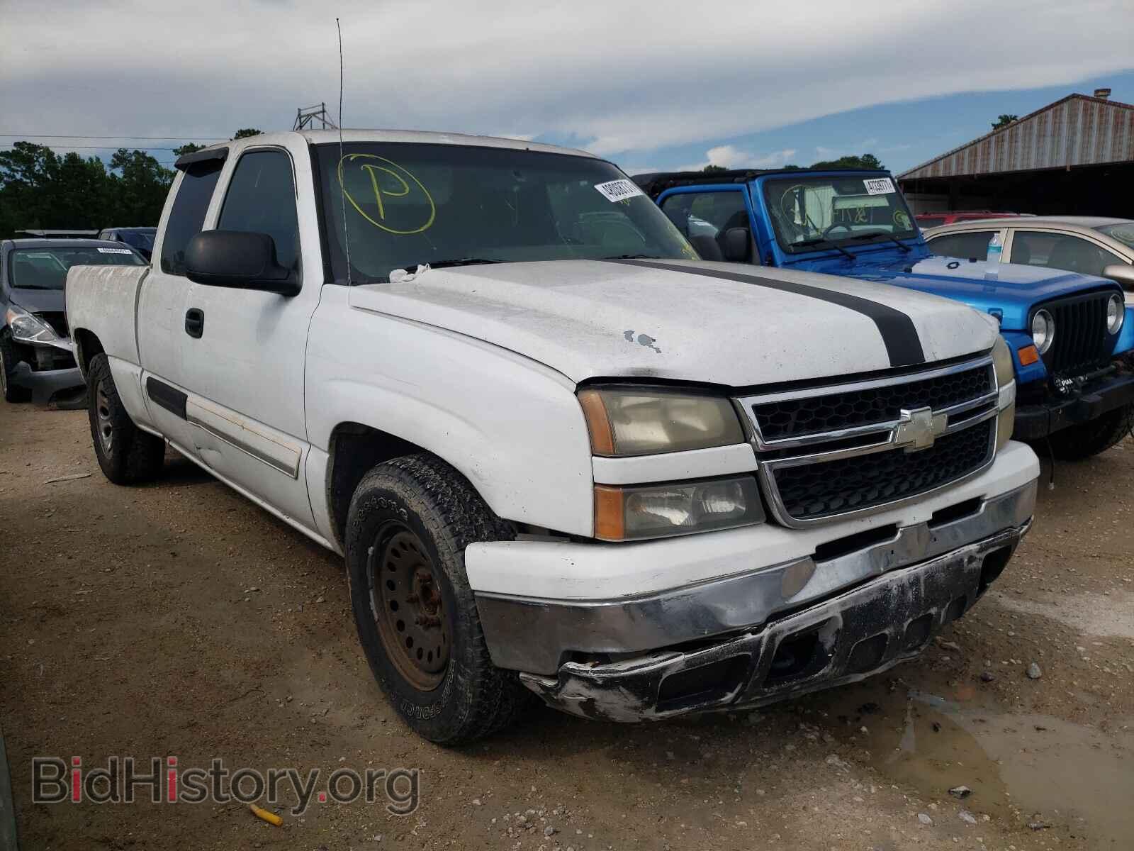 Фотография 2GCEC19VX61285272 - CHEVROLET SILVERADO 2006