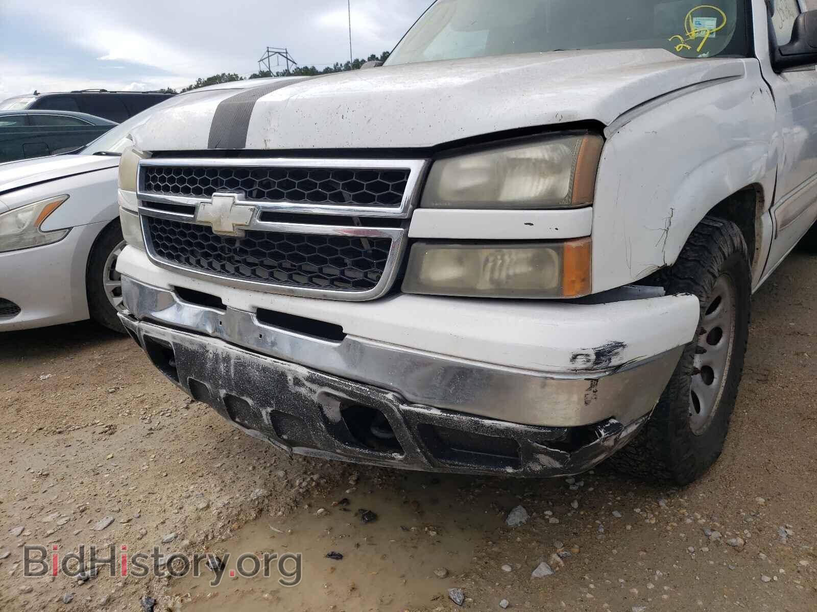 2006 CHEVROLET SILVERADO - VIN: 2GCEC19VX61285272 - Фото 9