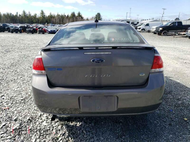 2011 Ford FOCUS (VIN 1FAHP3FN4BW155630) — фото 6 из 12