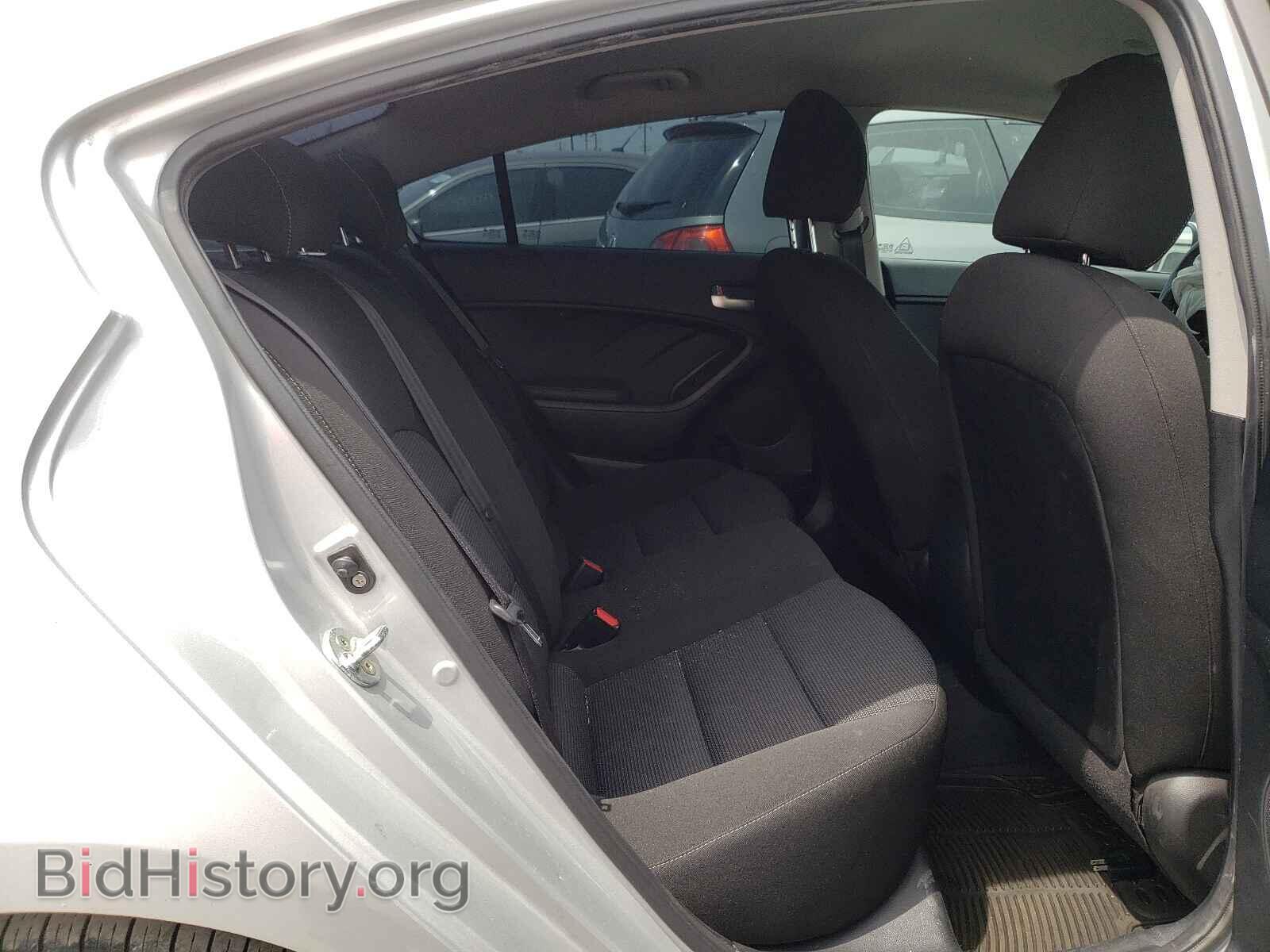 2017 KIA FORTE - VIN: 3KPFK4A74HE034498 - Photo 6