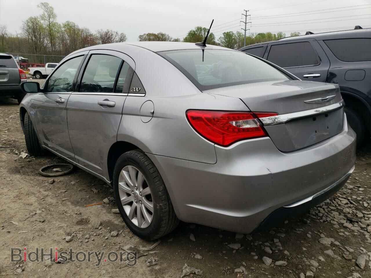 2013 CHRYSLER 200 - VIN: 1C3CCBBB1DN509607 - Фото 2