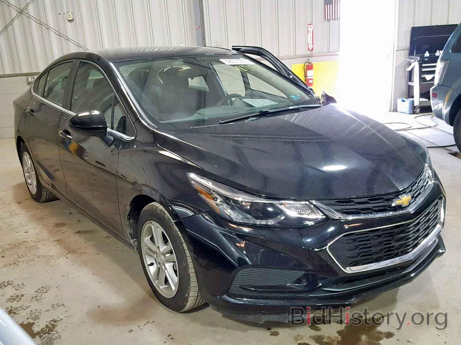 Photo 1G1BE5SM3J7221181 - CHEVROLET CRUZE 2018