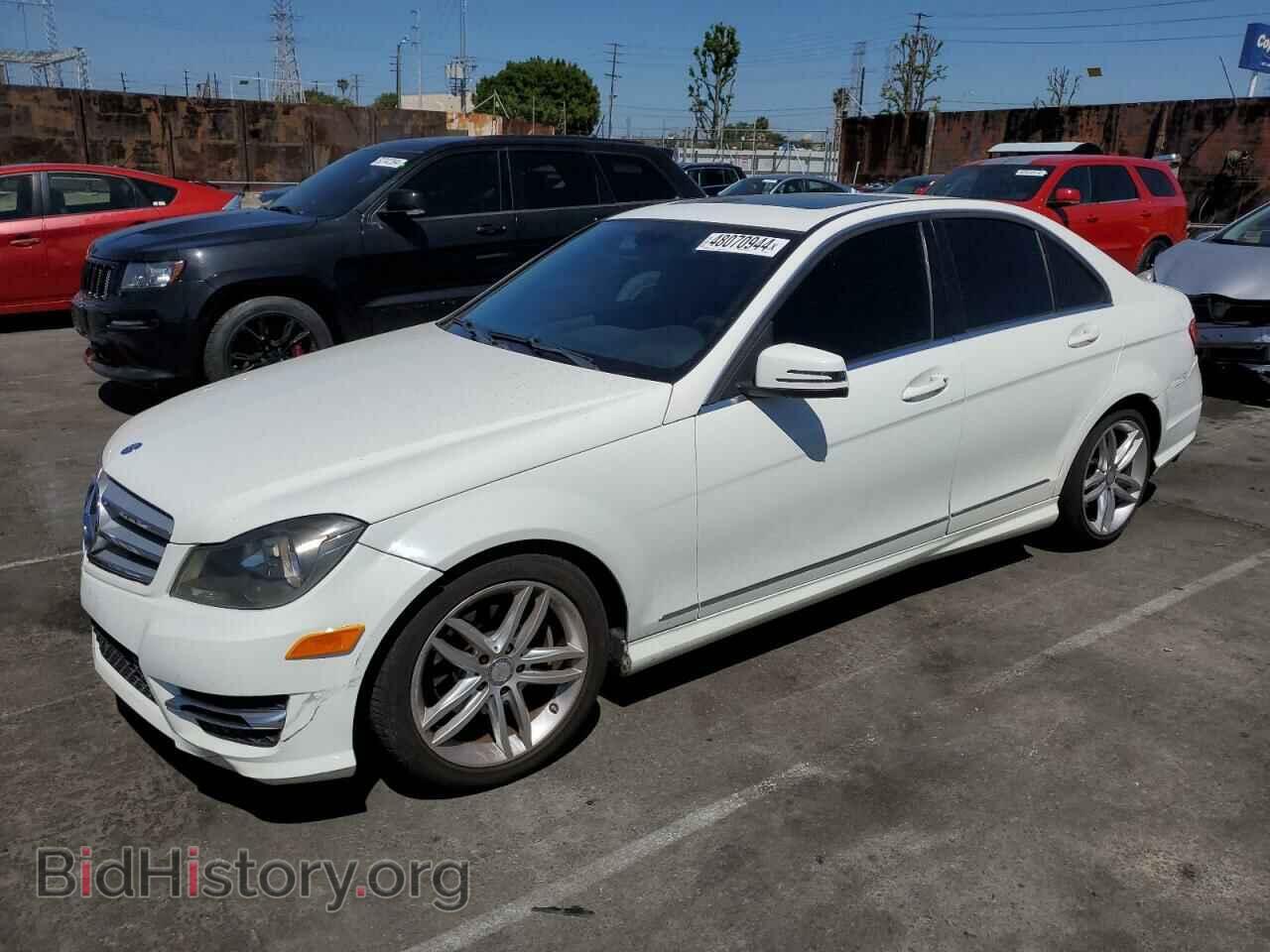 Фотография WDDGF4HB2DA767493 - MERCEDES-BENZ C-CLASS 2013