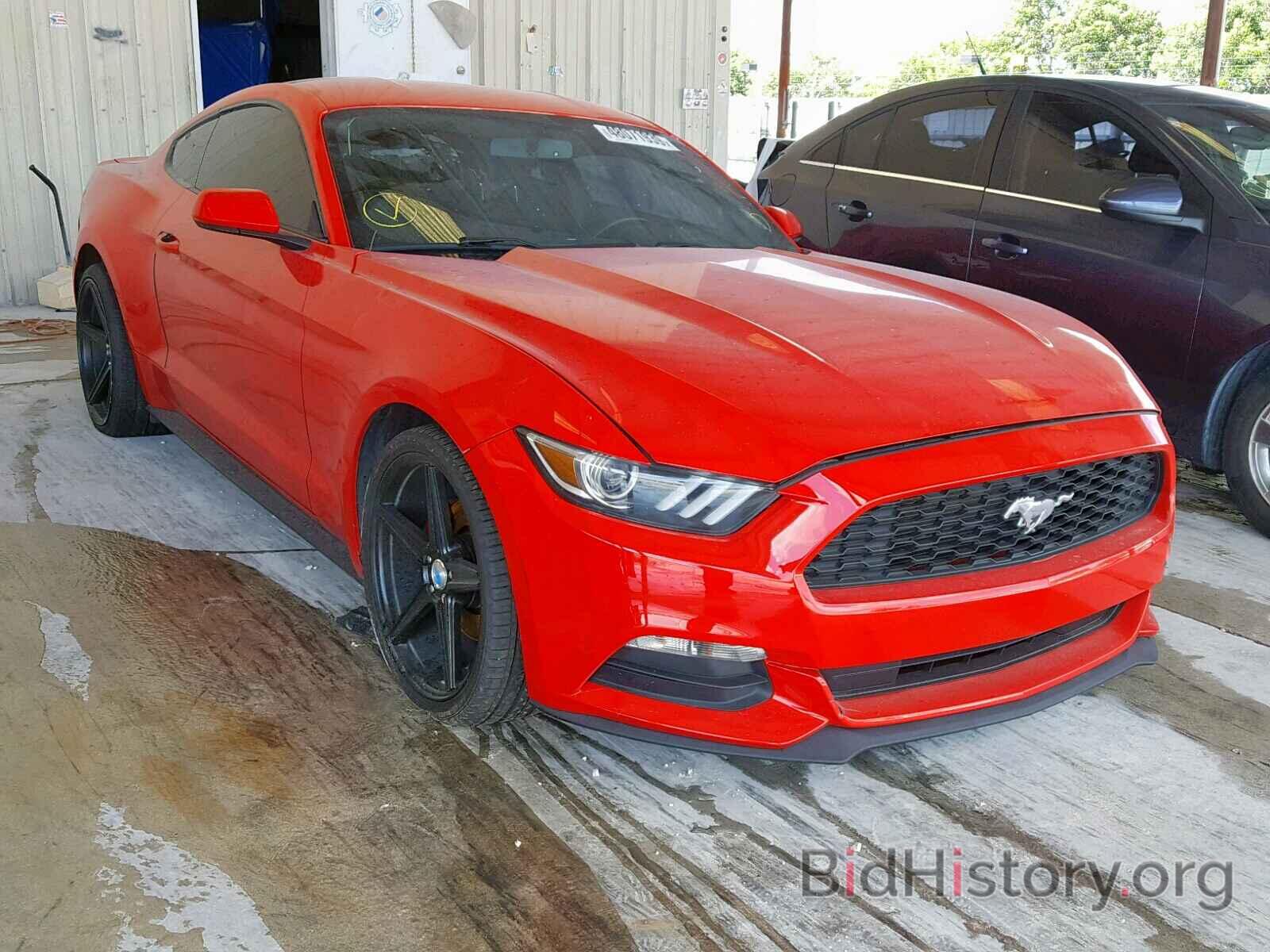 Photo 1FA6P8AM1G5265017 - FORD MUSTANG 2016