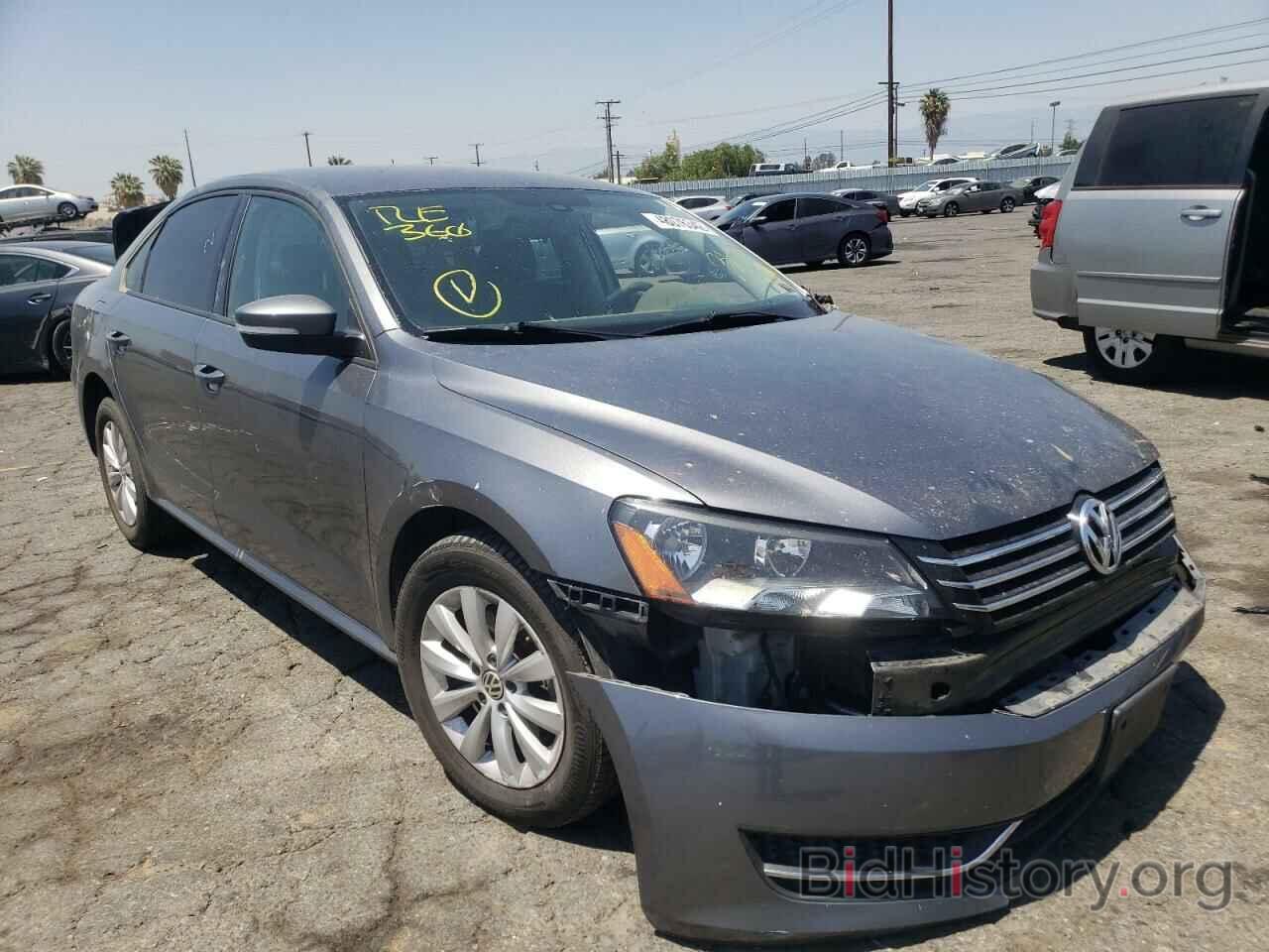 Photo 1VWAP7A37DC020653 - VOLKSWAGEN PASSAT 2013