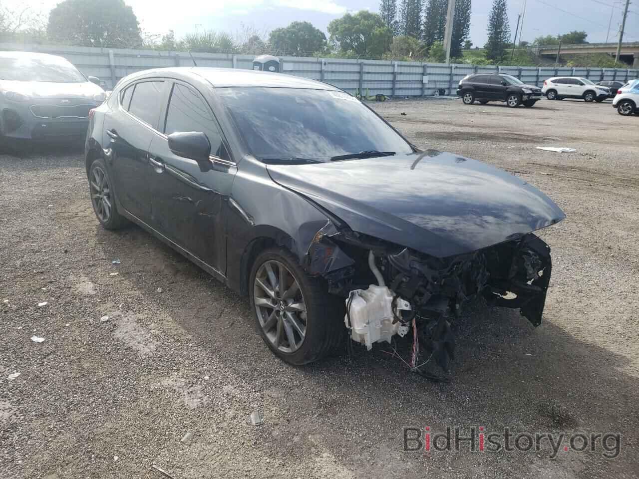 Photo 3MZBN1L32JM183404 - MAZDA 3 2018