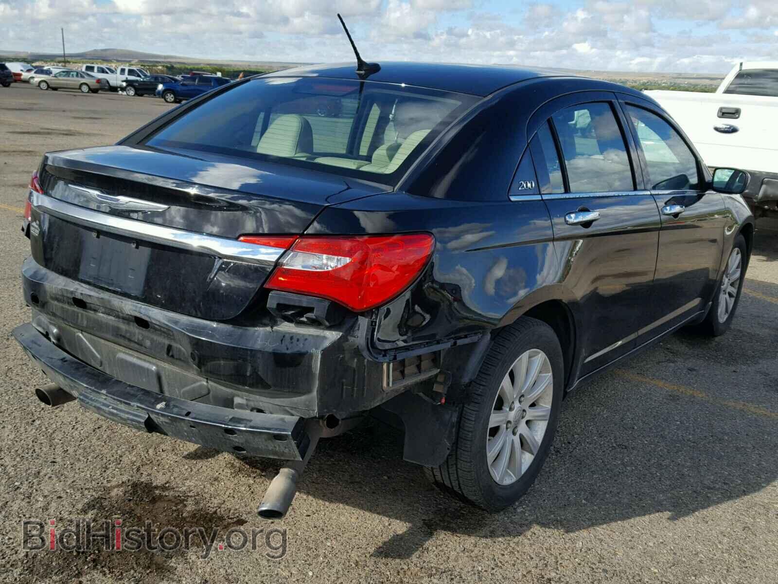 2013 CHRYSLER 200 - VIN: 1C3CCBCG1DN650140 - Photo 4