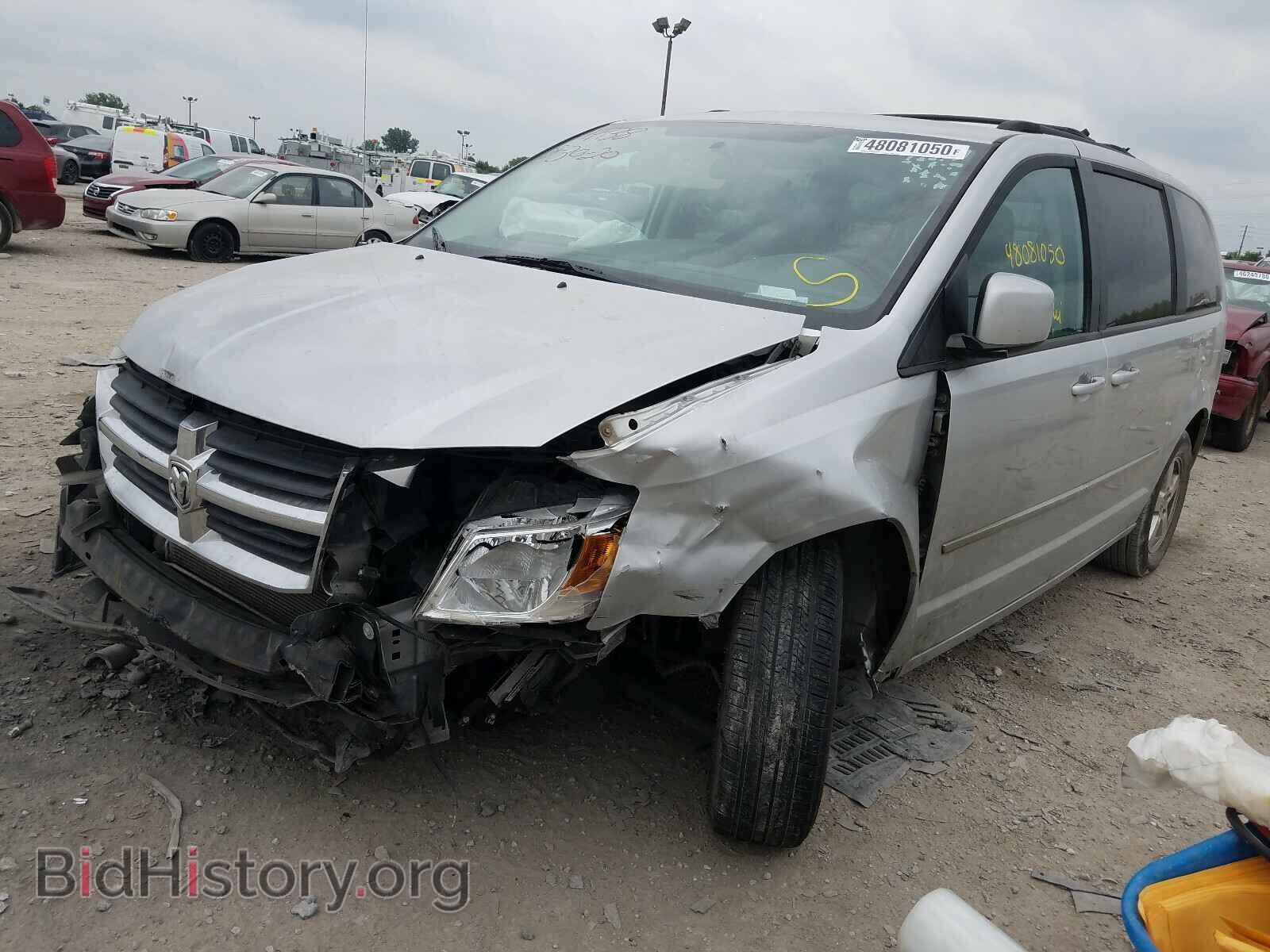 2010 DODGE CARAVAN - VIN: 2D4RN5D11AR247367 - Фото 2