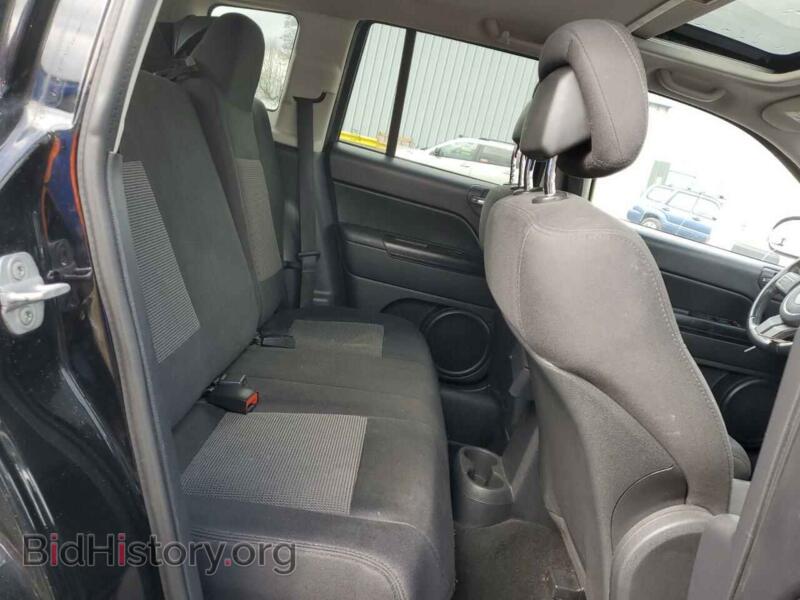 2012 Jeep COMPASS (VIN 1C4NJCEB6CD627247) — фото 10 из 12
