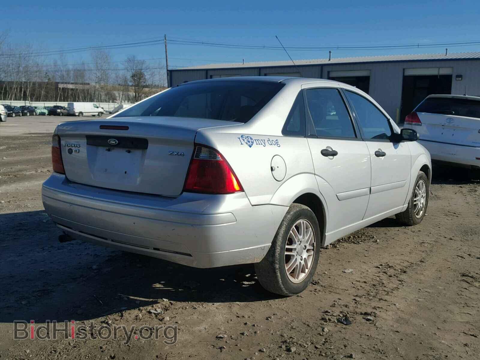 2005 FORD FOCUS - VIN: 1FAFP34N65W238667 - Фото 4