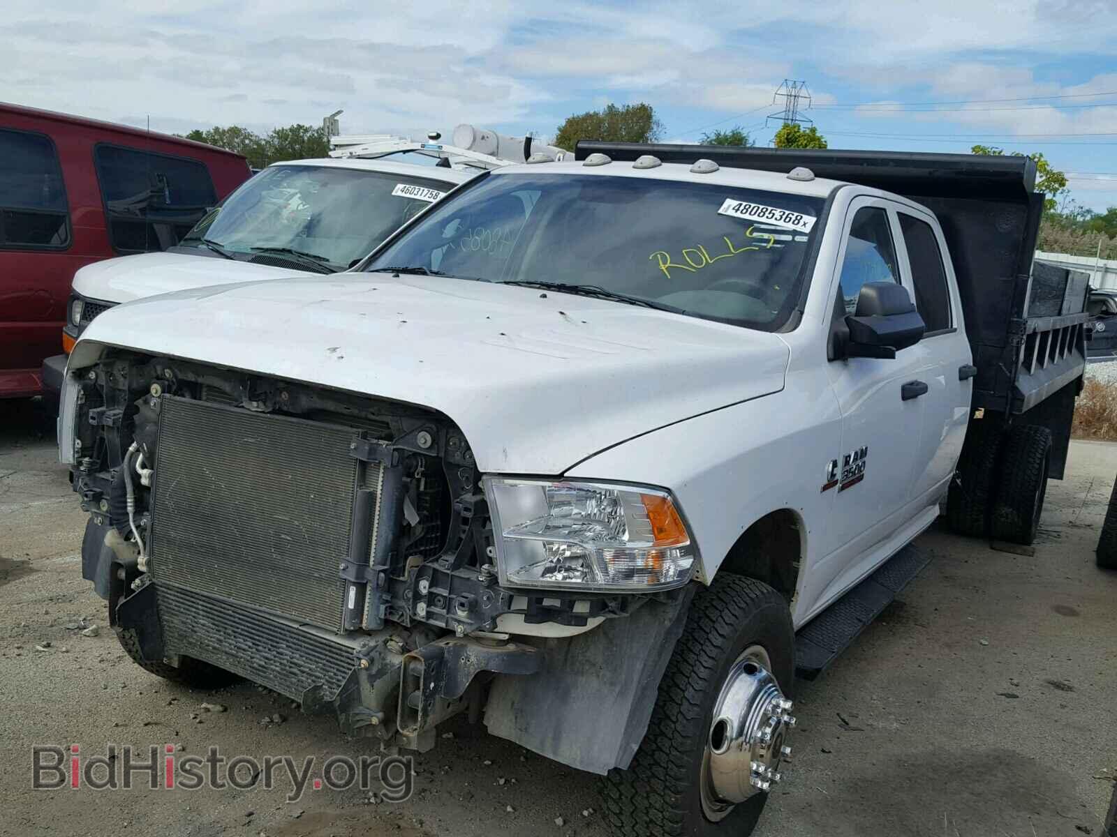 2014 RAM 3500 - VIN: 3C7WRSCL3EG239145 - Photo 2