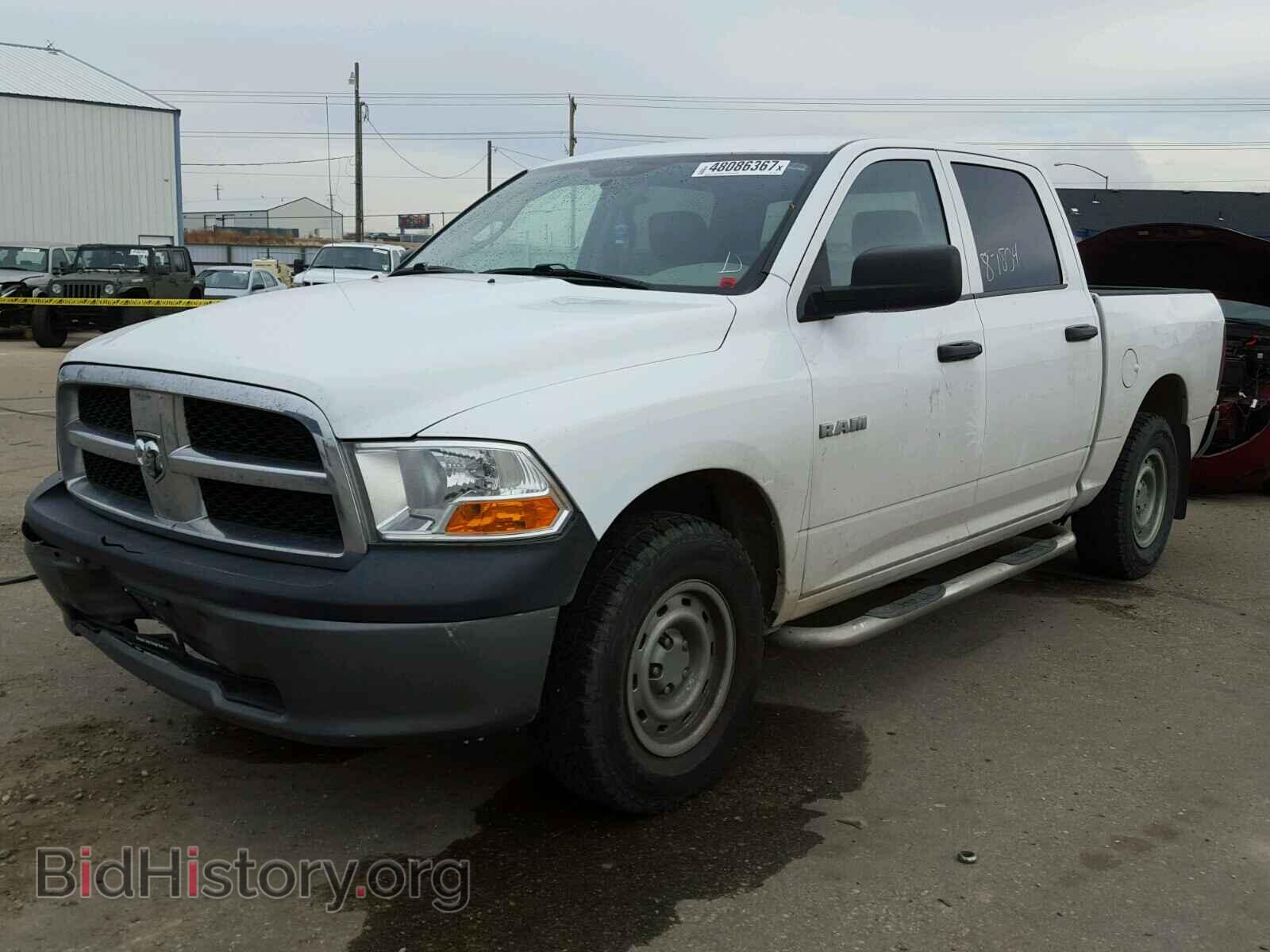 2010 DODGE RAM 1500 - VIN: 1D7RV1CP4AS161227 - Фото 2