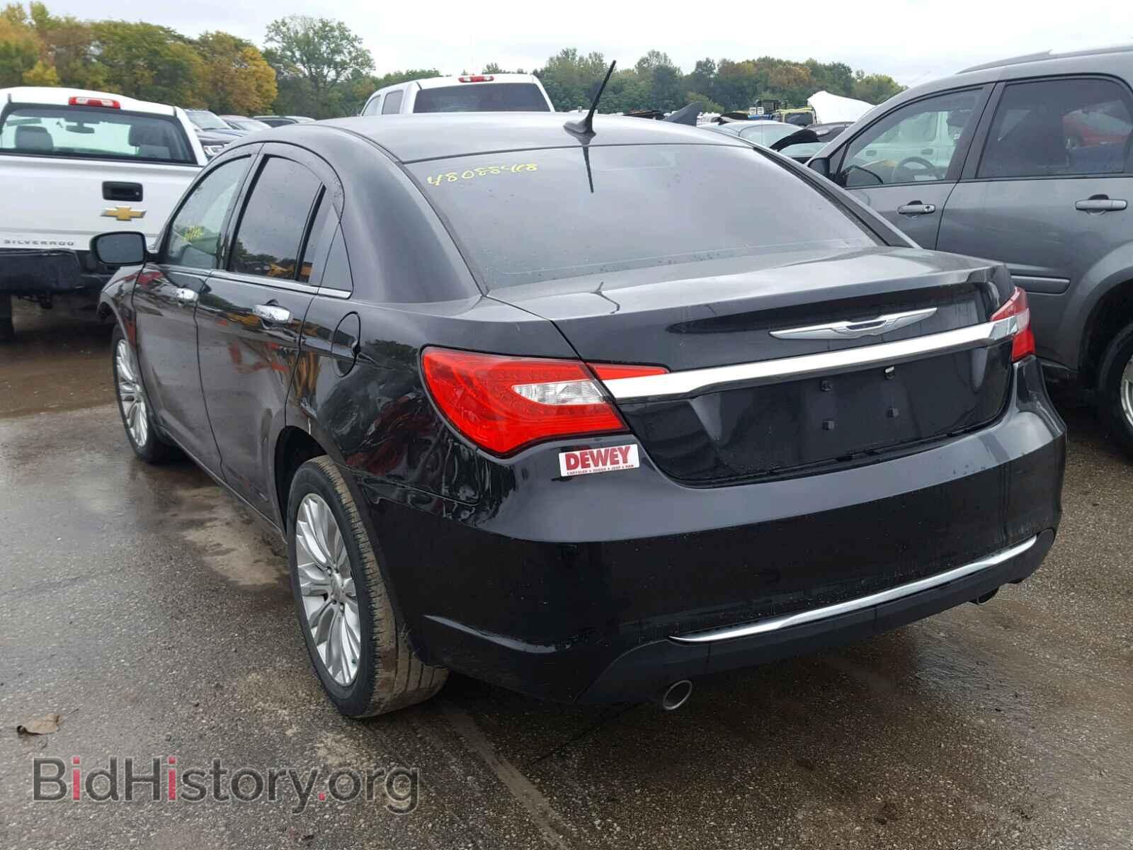 2011 CHRYSLER 200 - VIN: 1C3BC2FG5BN610602 - Фото 3