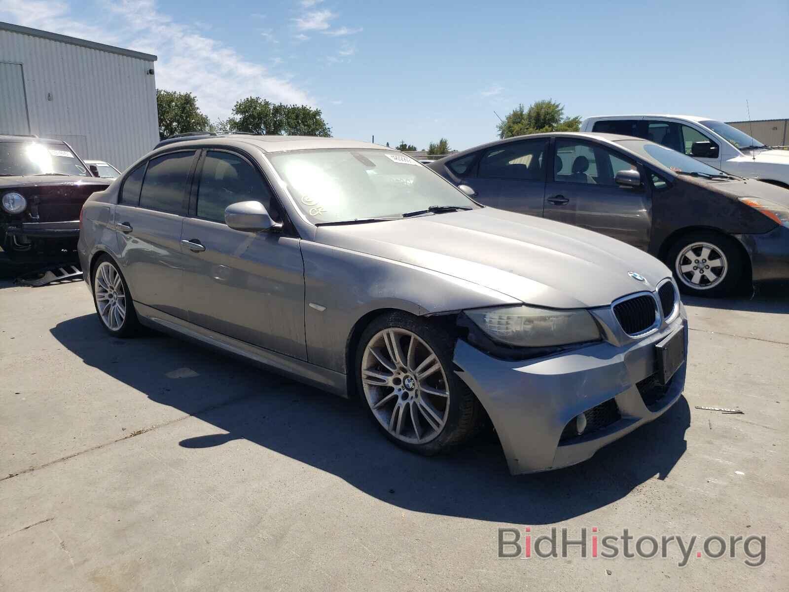 Photo WBAPH5G56ANM35175 - BMW 3 SERIES 2010