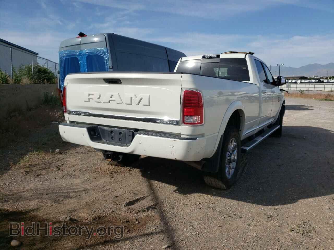 2017 RAM 3500 - VIN: 3C63R3KL6HG723460 - Photo 4