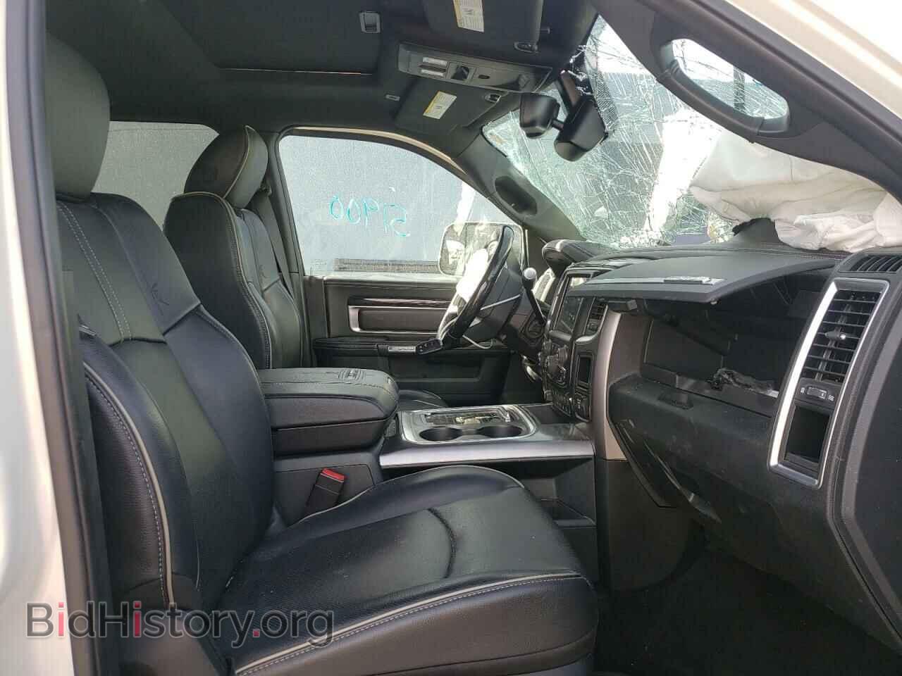 2017 RAM 3500 - VIN: 3C63R3KL6HG723460 - Photo 5