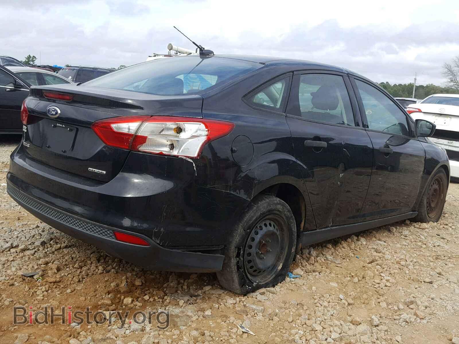 2012 Ford FOCUS (VIN 1FAHP3E21CL433409) — фото 4 из 10