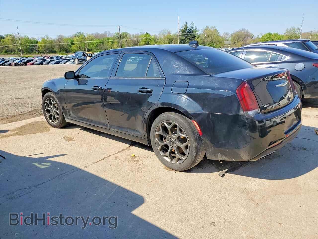 2016 CHRYSLER 300 - VIN: 2C3CCAGG1GH111602 - Фото 2