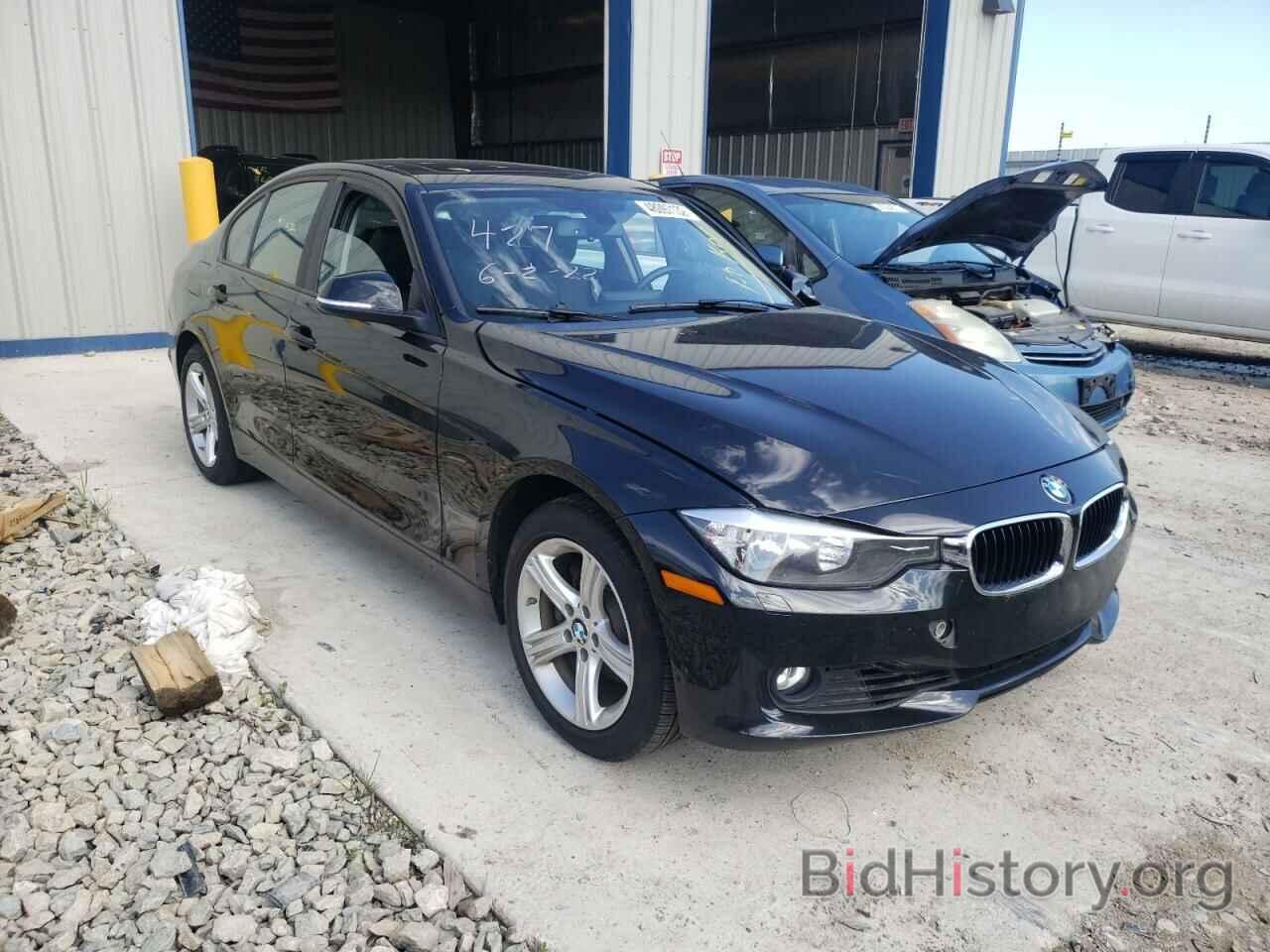 Photo WBA3B3C53DF538630 - BMW 3 SERIES 2013