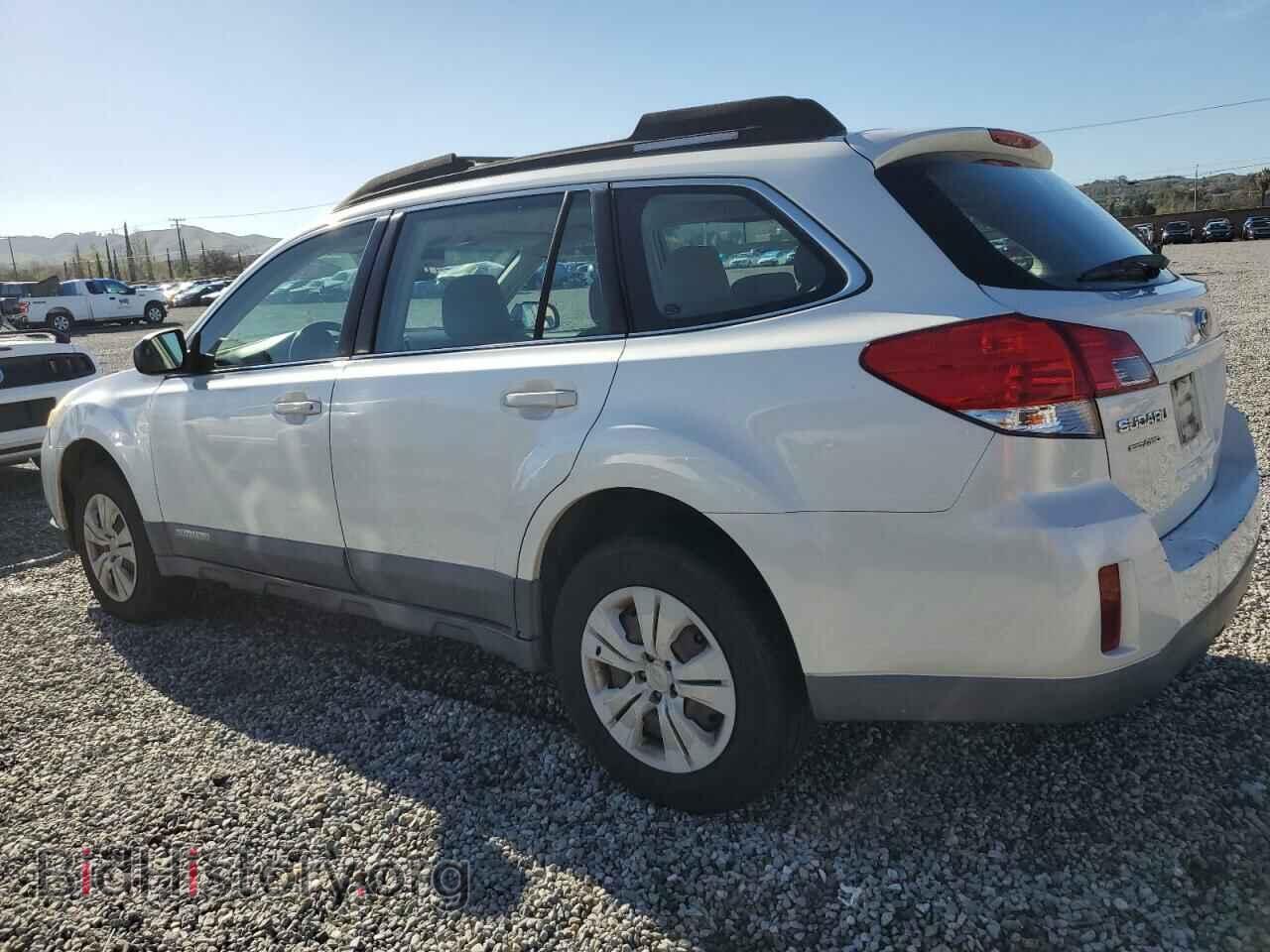 2011 SUBARU OUTBACK - VIN: 4S4BRBAC1B3345862 - Photo 2