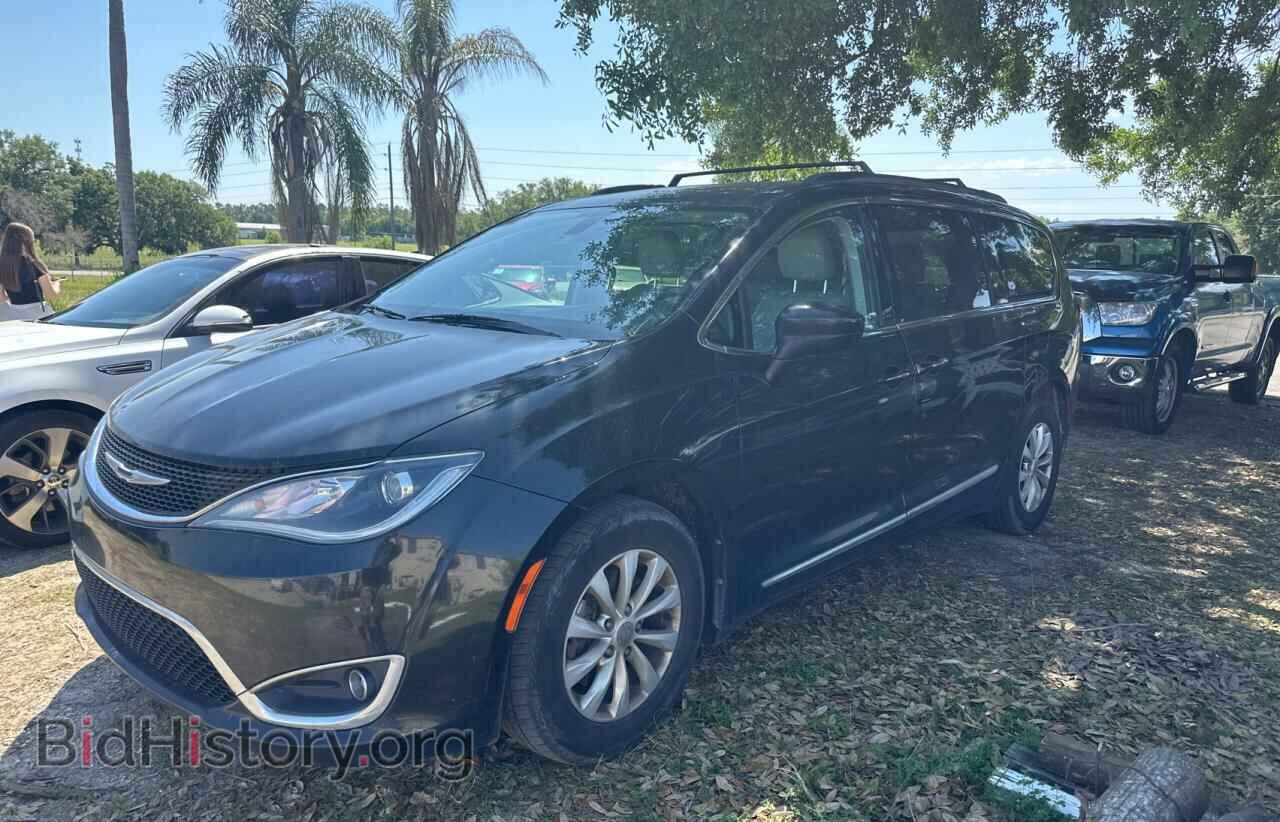 2017 CHRYSLER PACIFICA - VIN: 2C4RC1BG9HR741425 - Фото 2