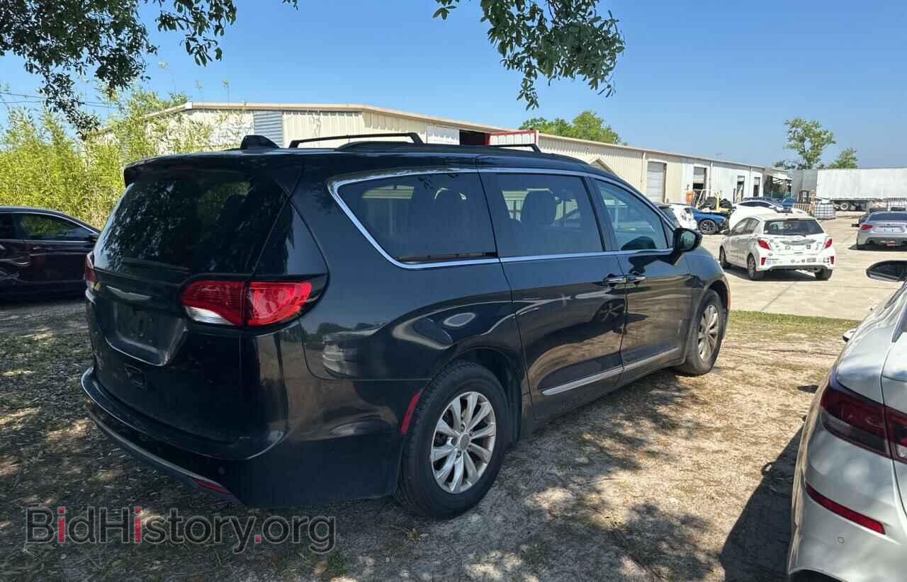 2017 CHRYSLER PACIFICA - VIN: 2C4RC1BG9HR741425 - Фото 4
