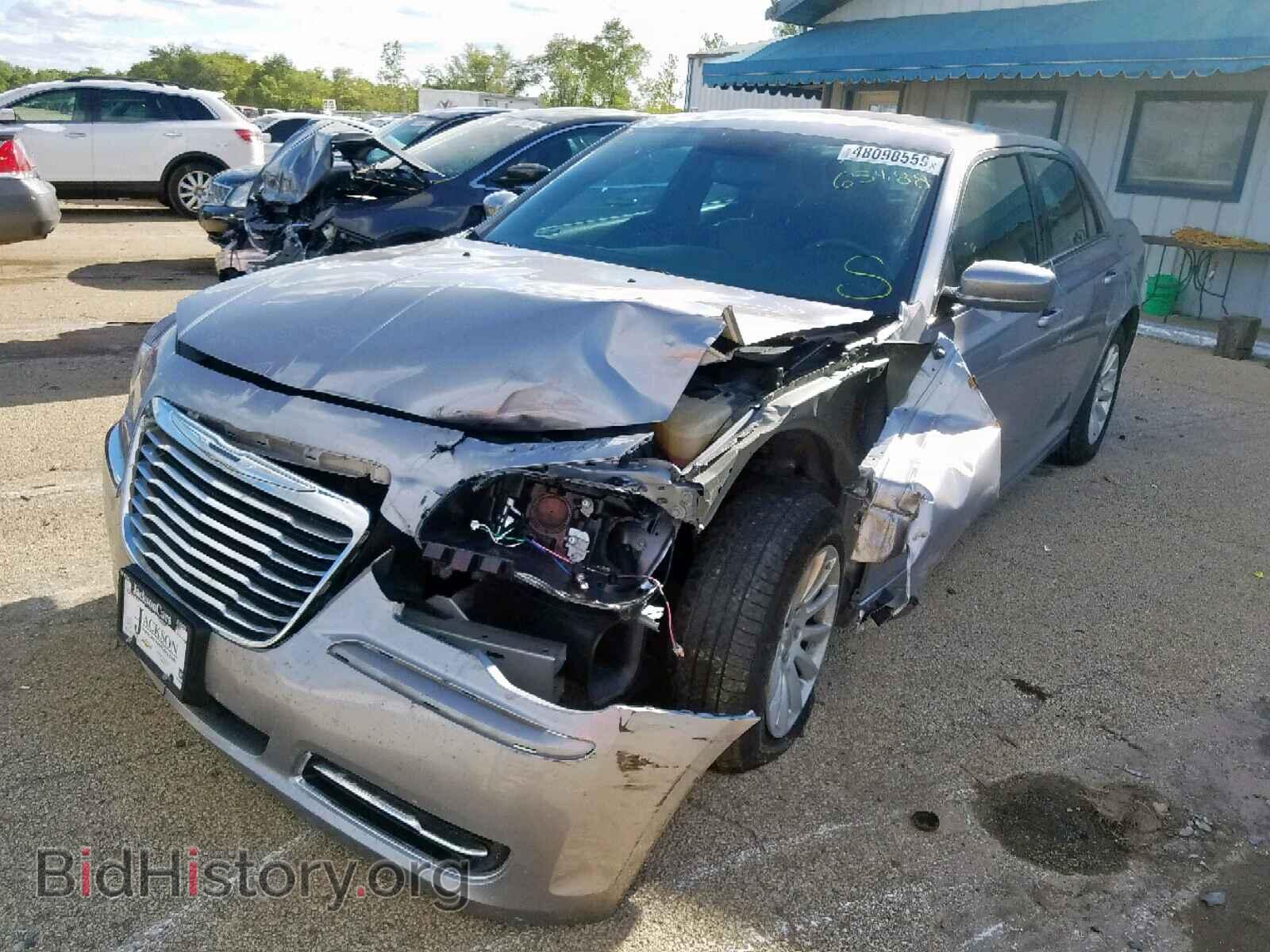 2014 CHRYSLER 300 - VIN: 2C3CCAAG3EH181253 - Фото 2